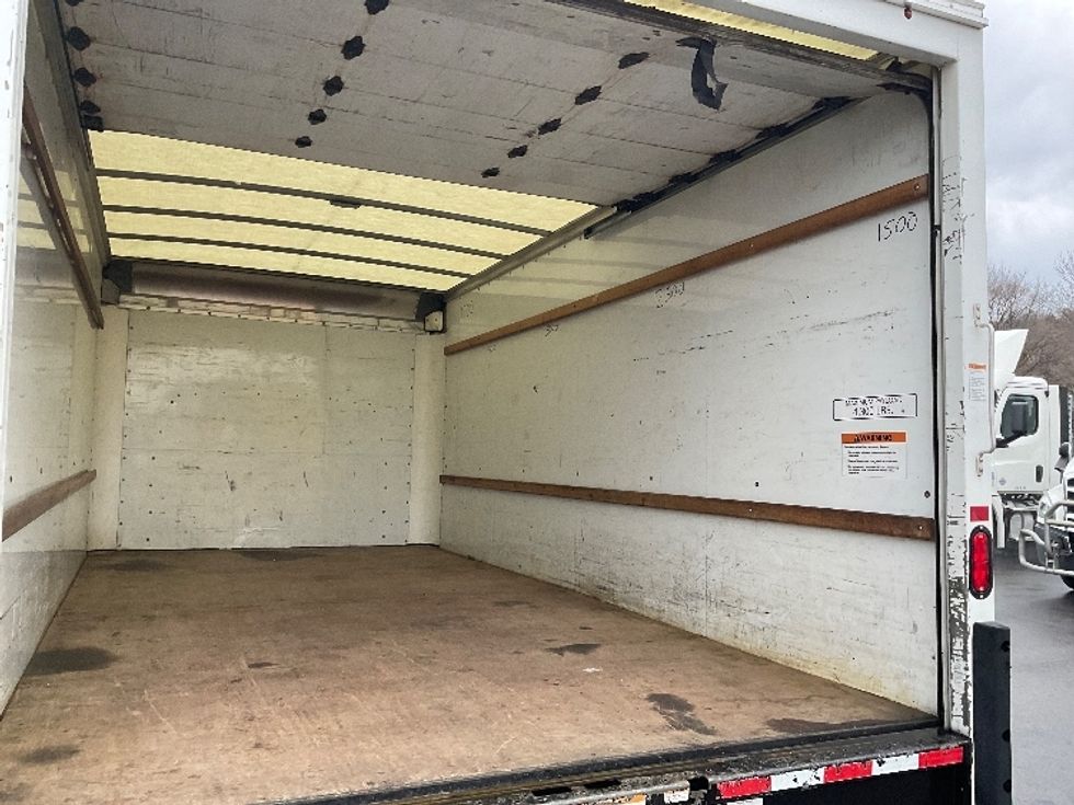 Light Duty Box Truck-Light and Medium Duty Trucks-GMC-2021-Savana G33903-King Of Prussia-PA-82,704\n\t\tmiles-$ 30,500 - Image 12