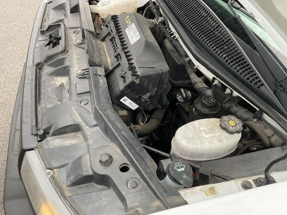 Light Duty Box Truck-Light and Medium Duty Trucks-GMC-2021-Savana G33903-King Of Prussia-PA-82,704\n\t\tmiles-$ 30,500 - Image 24