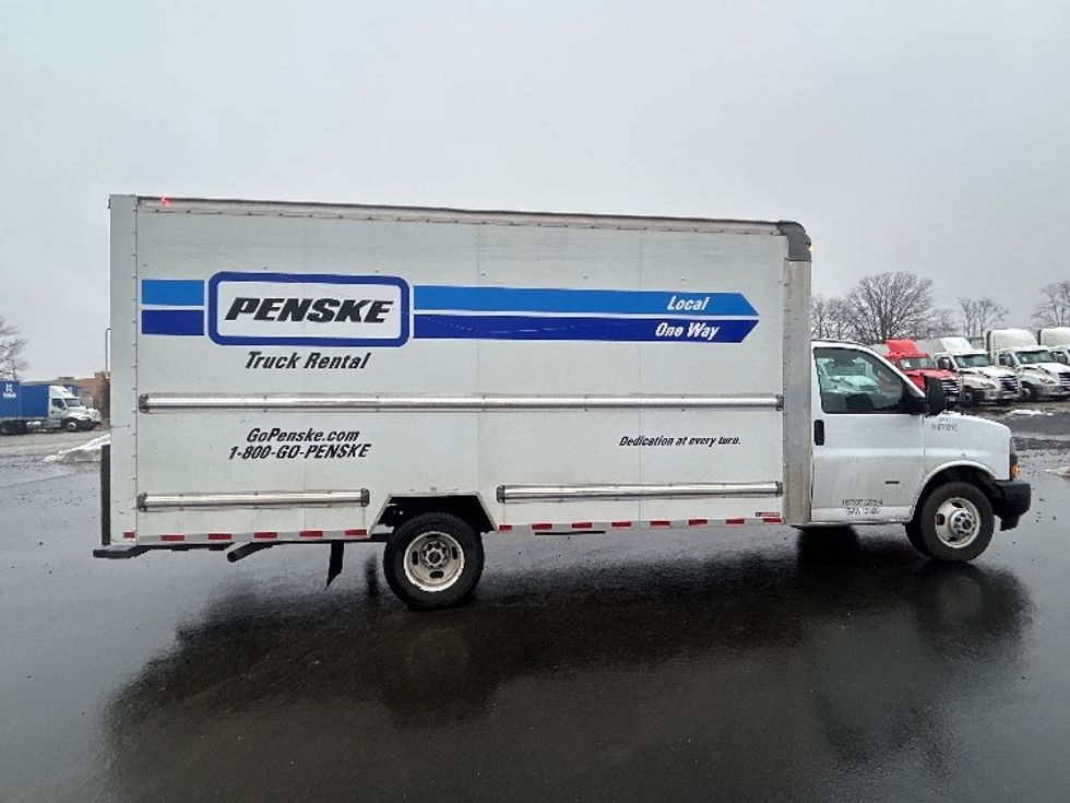 Light Duty Box Truck-Light and Medium Duty Trucks-GMC-2021-Savana G33903-King Of Prussia-PA-88,178\n\t\tmiles-$ 29,750 - Image 15