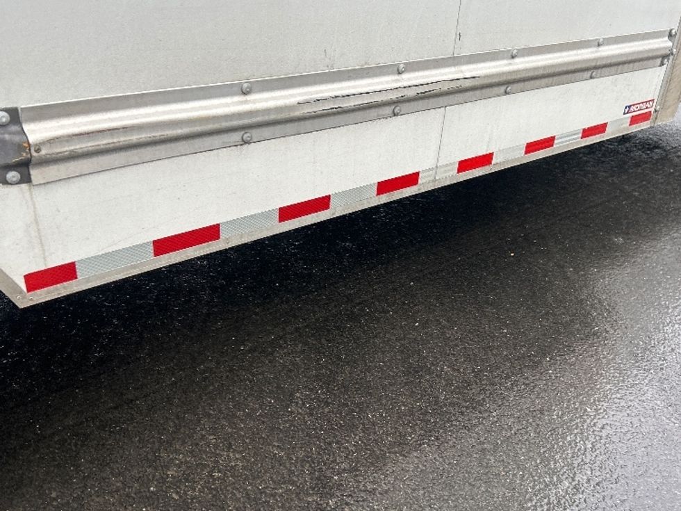 Light Duty Box Truck-Light and Medium Duty Trucks-GMC-2021-Savana G33903-King Of Prussia-PA-88,178\n\t\tmiles-$ 29,750 - Image 14