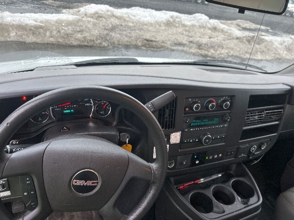 Light Duty Box Truck-Light and Medium Duty Trucks-GMC-2021-Savana G33903-King Of Prussia-PA-88,178\n\t\tmiles-$ 29,750 - Image 18