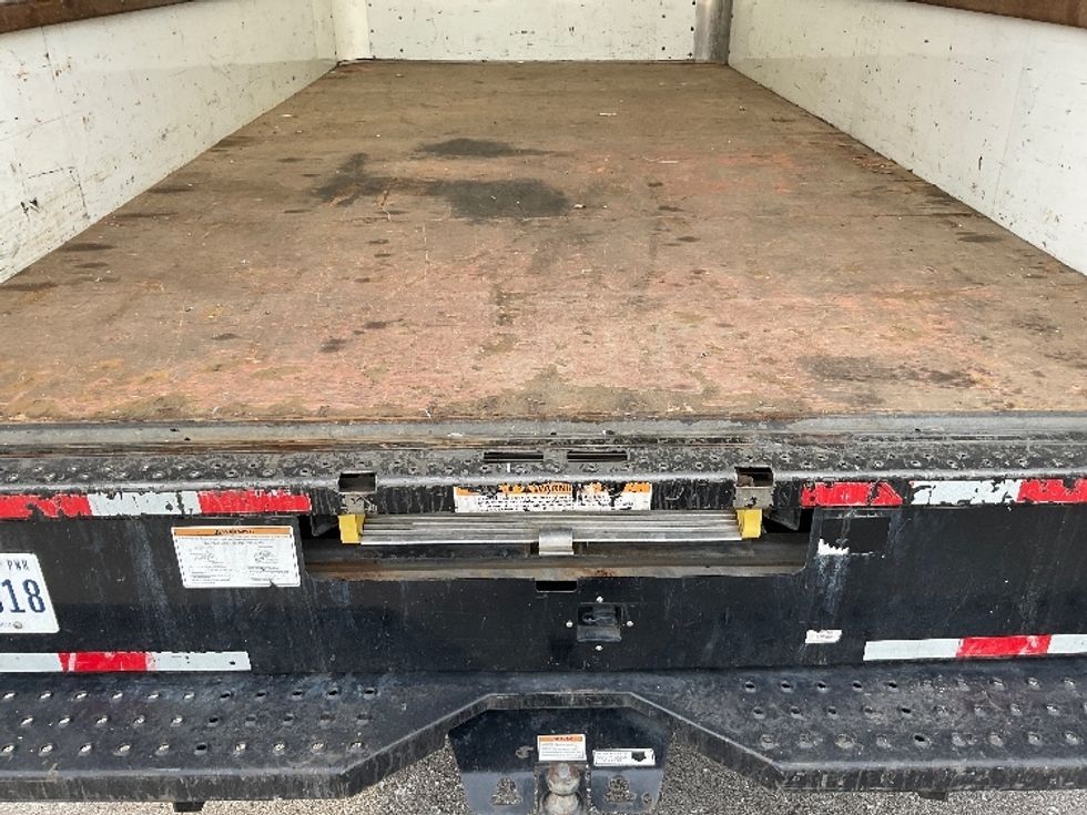 Light Duty Box Truck-Light and Medium Duty Trucks-GMC-2021-Savana G33903-King Of Prussia-PA-94,762\n\t\tmiles-$ 26,250 - Image 10