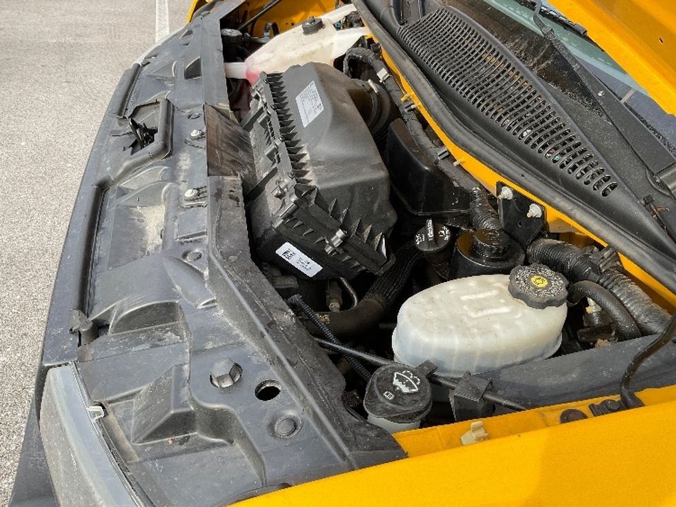 Light Duty Box Truck-Light and Medium Duty Trucks-GMC-2021-Savana G33903-King Of Prussia-PA-94,762\n\t\tmiles-$ 26,250 - Image 24