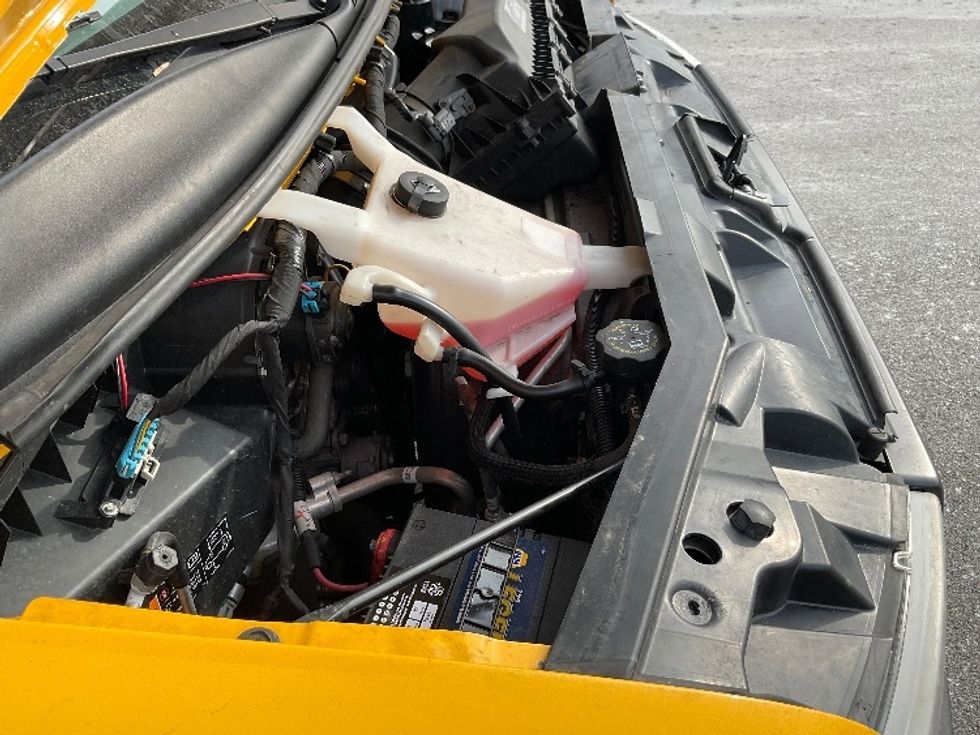 Light Duty Box Truck-Light and Medium Duty Trucks-GMC-2021-Savana G33903-King Of Prussia-PA-94,762\n\t\tmiles-$ 26,250 - Image 23