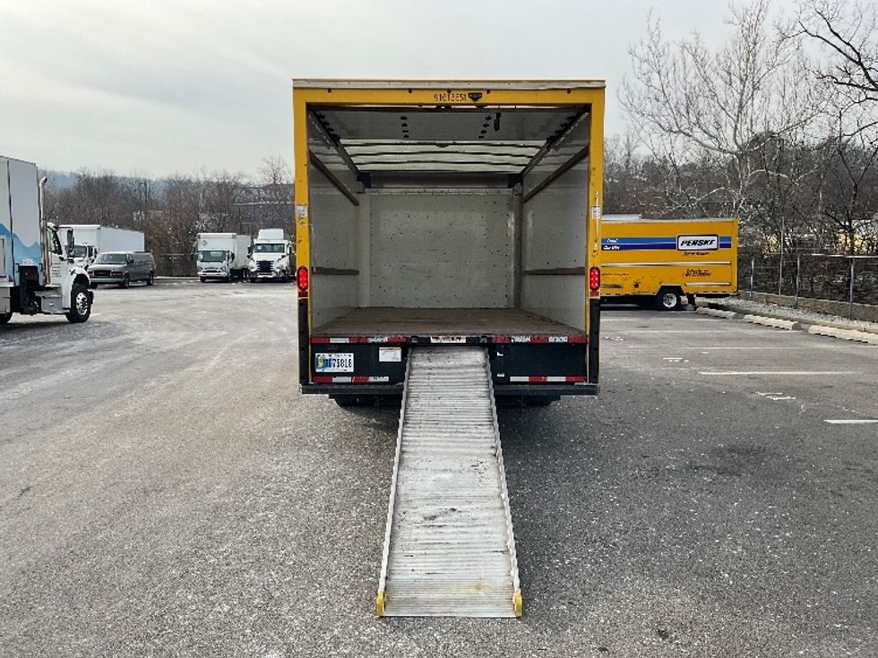 Light Duty Box Truck-Light and Medium Duty Trucks-GMC-2021-Savana G33903-King Of Prussia-PA-94,762\n\t\tmiles-$ 26,250 - Image 9