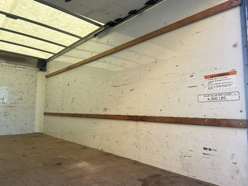 Light Duty Box Truck-Light and Medium Duty Trucks-GMC-2021-Savana G33903-La Mirada-CA-111,129\n\t\tmiles-$ 29,500 - Image 12