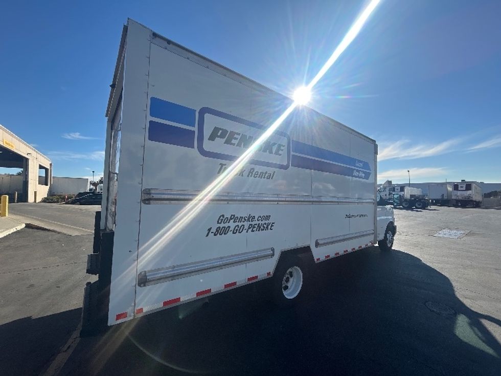 Light Duty Box Truck-Light and Medium Duty Trucks-GMC-2021-Savana G33903-La Mirada-CA-111,129\n\t\tmiles-$ 29,500 - Image 13