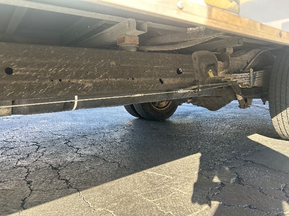 Light Duty Box Truck-Light and Medium Duty Trucks-GMC-2021-Savana G33903-La Mirada-CA-111,129\n\t\tmiles-$ 29,500 - Image 5