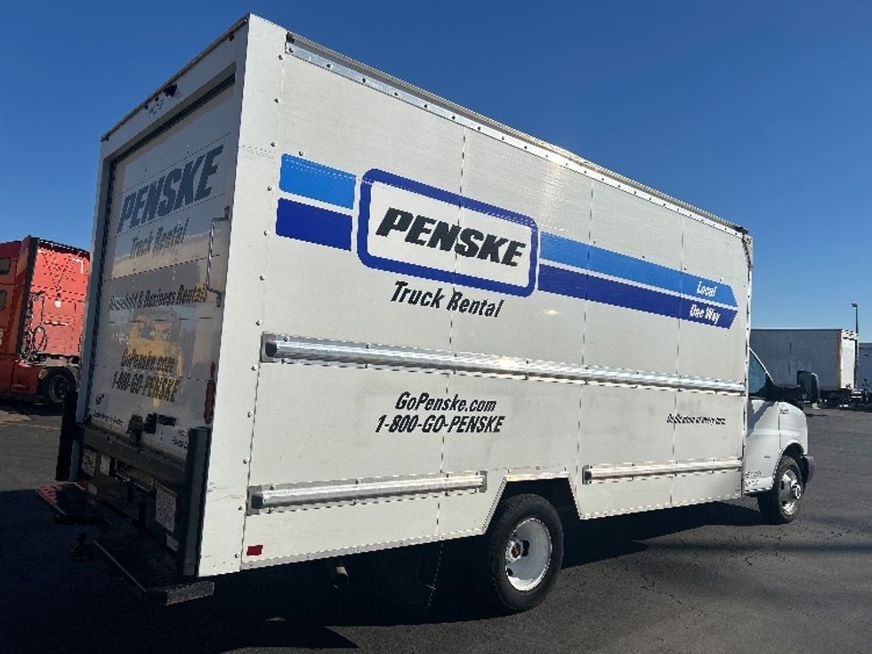 Light Duty Box Truck-Light and Medium Duty Trucks-GMC-2021-Savana G33903-La Mirada-CA-116,547\n\t\tmiles-$ 28,750 - Image 13