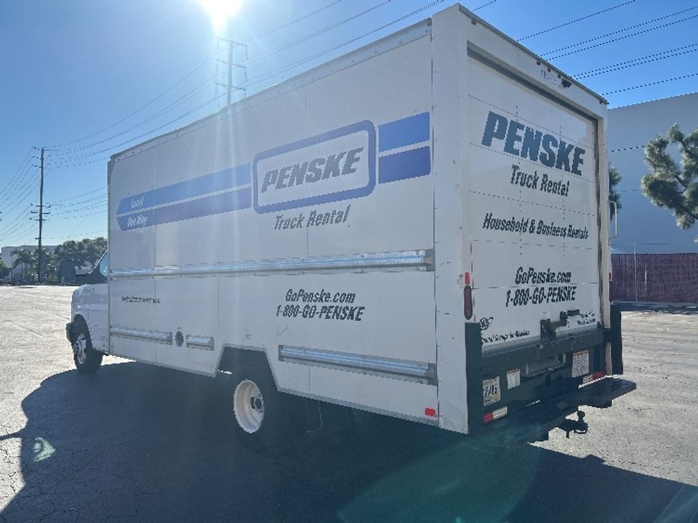 Light Duty Box Truck-Light and Medium Duty Trucks-GMC-2021-Savana G33903-La Mirada-CA-116,547\n\t\tmiles-$ 28,750 - Image 6