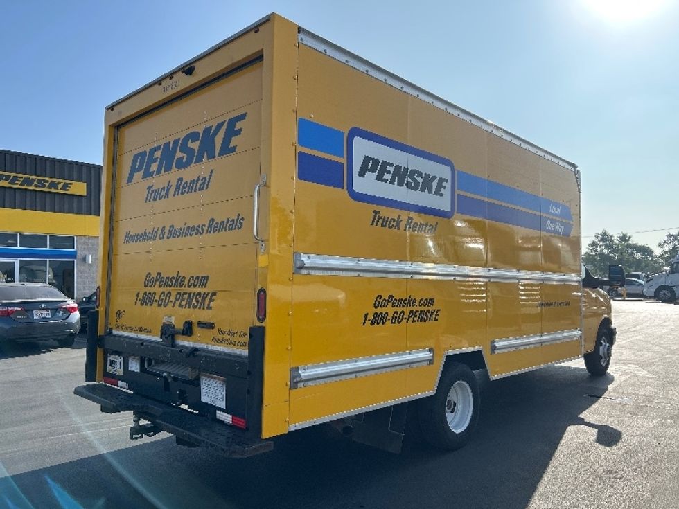 Light Duty Box Truck-Light and Medium Duty Trucks-GMC-2021-Savana G33903-La Mirada-CA-87,444\n\t\tmiles-$ 29,250 - Image 13