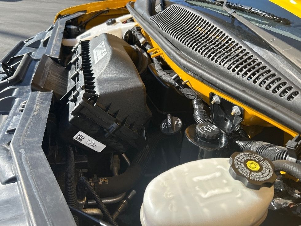 Light Duty Box Truck-Light and Medium Duty Trucks-GMC-2021-Savana G33903-La Mirada-CA-94,687\n\t\tmiles-$ 28,250 - Image 24