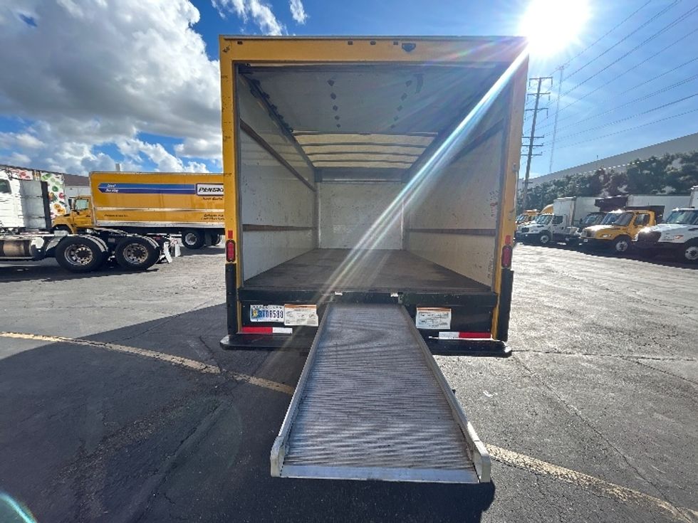 Light Duty Box Truck-Light and Medium Duty Trucks-GMC-2021-Savana G33903-La Mirada-CA-94,687\n\t\tmiles-$ 28,250 - Image 9