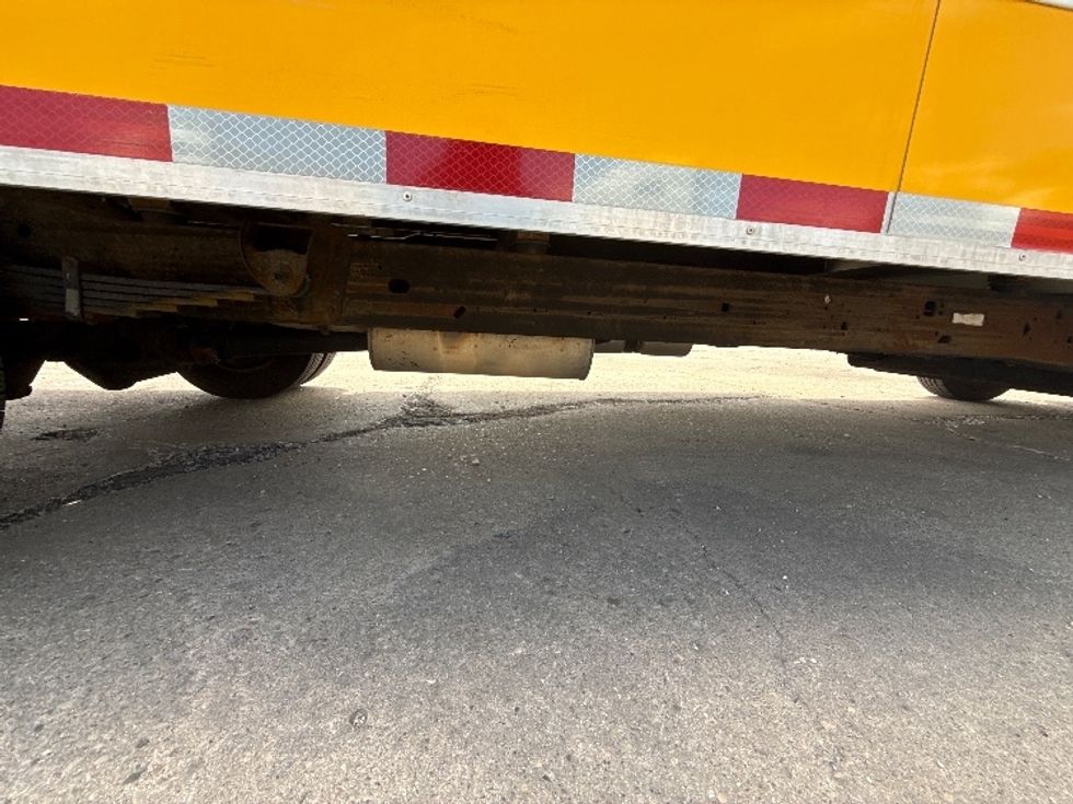 Light Duty Box Truck-Light and Medium Duty Trucks-GMC-2021-Savana G33903-La Porte-IN-92,015\n\t\tmiles-$ 25,250 - Image 14