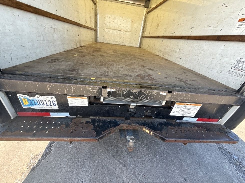 Light Duty Box Truck-Light and Medium Duty Trucks-GMC-2021-Savana G33903-La Porte-IN-92,253\n\t\tmiles-$ 29,500 - Image 10
