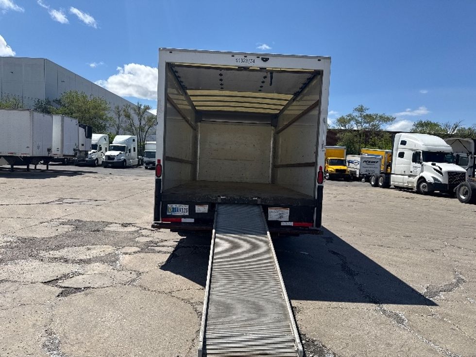 Light Duty Box Truck-Light and Medium Duty Trucks-GMC-2021-Savana G33903-La Porte-IN-92,253\n\t\tmiles-$ 29,500 - Image 9
