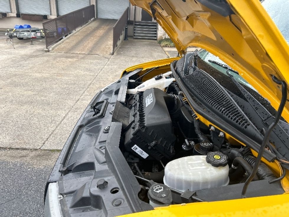 Light Duty Box Truck-Light and Medium Duty Trucks-GMC-2021-Savana G33903-La Vergne-TN-76,907\n\t\tmiles-$ 30,500 - Image 24