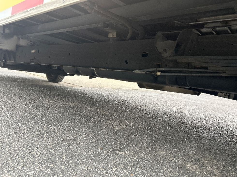 Light Duty Box Truck-Light and Medium Duty Trucks-GMC-2021-Savana G33903-La Vergne-TN-76,907\n\t\tmiles-$ 30,500 - Image 5