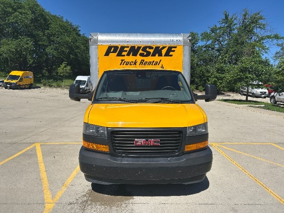 Light Duty Box Truck-Light and Medium Duty Trucks-GMC-2021-Savana G33903-Lacey-WA-86,750\n\t\tmiles-$ 28,500 - Image 2