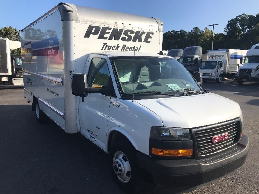 Light Duty Box Truck-Light and Medium Duty Trucks-GMC-2021-Savana G33903-Ladson-SC-113,409\n\t\tmiles-$ 28,250 - Image 1