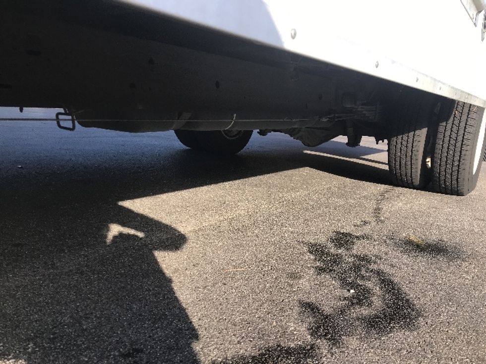 Light Duty Box Truck-Light and Medium Duty Trucks-GMC-2021-Savana G33903-Ladson-SC-113,409\n\t\tmiles-$ 28,250 - Image 5