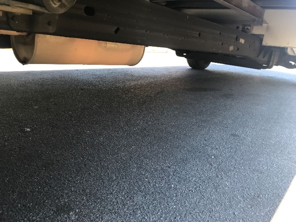 Light Duty Box Truck-Light and Medium Duty Trucks-GMC-2021-Savana G33903-Ladson-SC-119,075\n\t\tmiles-$ 29,000 - Image 14