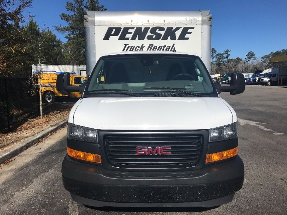 Light Duty Box Truck-Light and Medium Duty Trucks-GMC-2021-Savana G33903-Ladson-SC-119,075\n\t\tmiles-$ 29,000 - Image 2