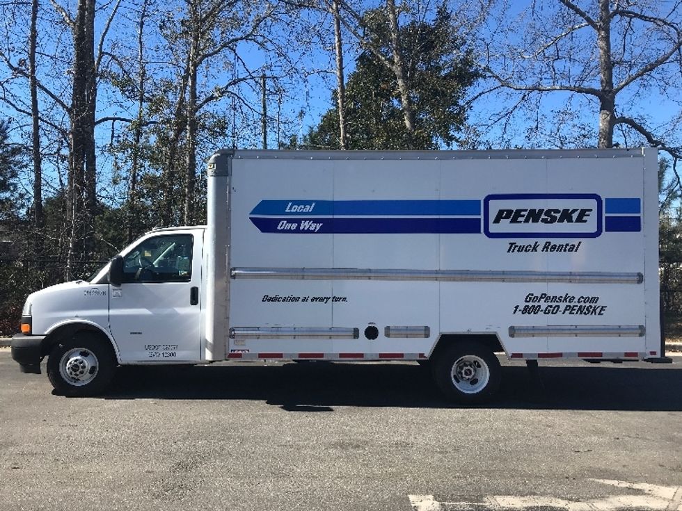 Light Duty Box Truck-Light and Medium Duty Trucks-GMC-2021-Savana G33903-Ladson-SC-119,075\n\t\tmiles-$ 29,000 - Image 4