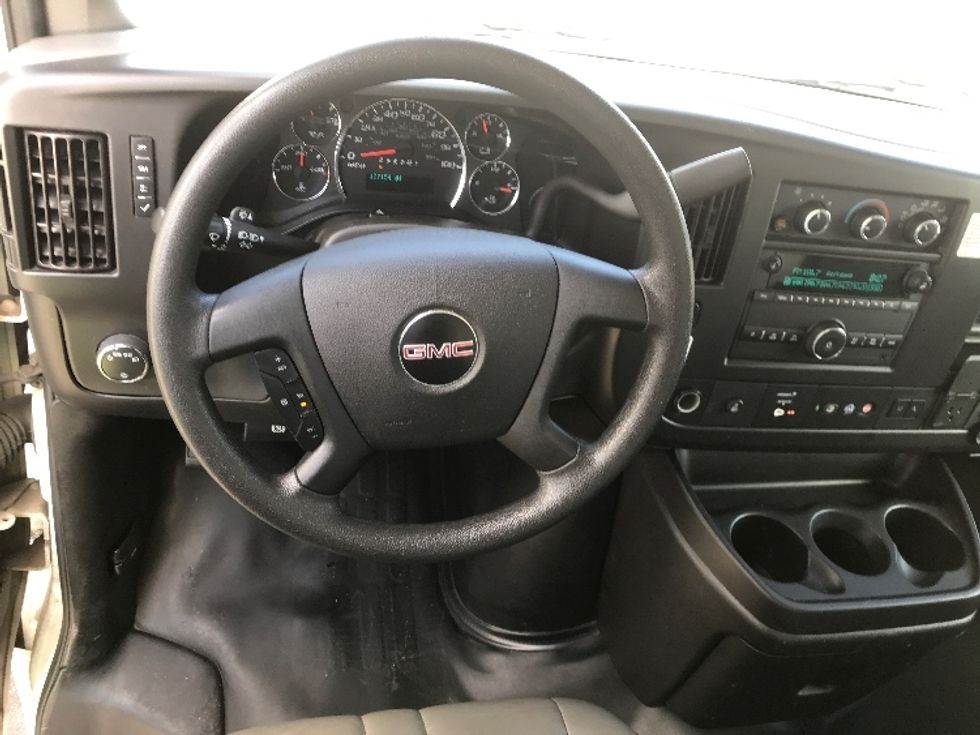 Light Duty Box Truck-Light and Medium Duty Trucks-GMC-2021-Savana G33903-Ladson-SC-127,154\n\t\tmiles-$ 27,750 - Image 18