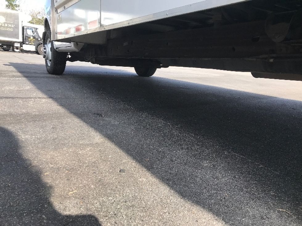 Light Duty Box Truck-Light and Medium Duty Trucks-GMC-2021-Savana G33903-Ladson-SC-127,154\n\t\tmiles-$ 27,750 - Image 5