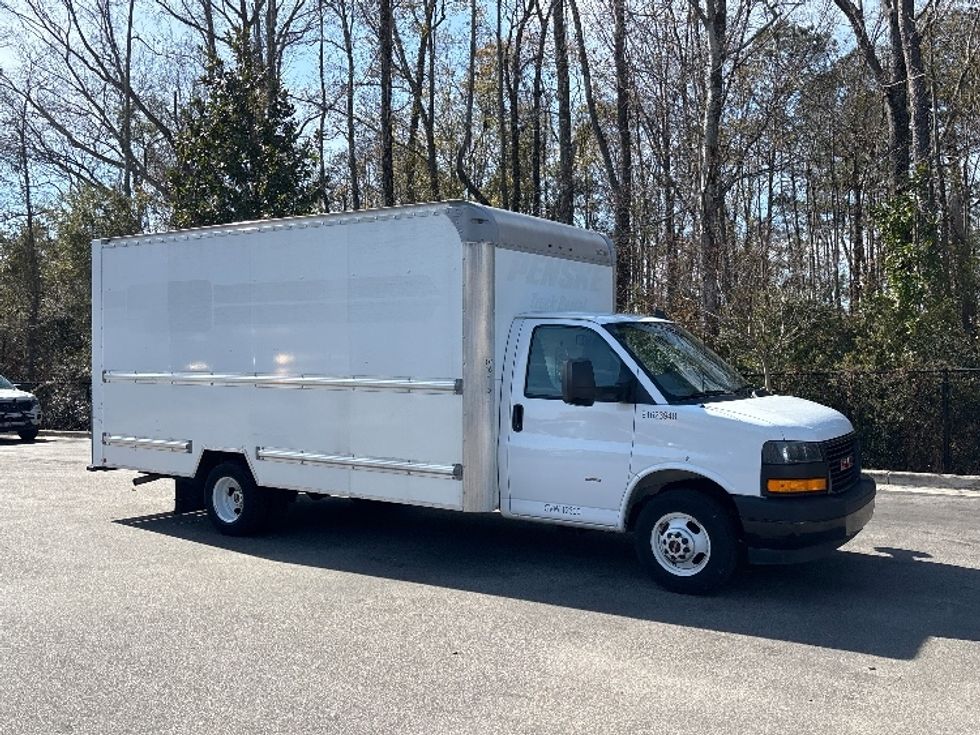 Light Duty Box Truck-Light and Medium Duty Trucks-GMC-2021-Savana G33903-Ladson-SC-50,603\n\t\tmiles-$ 37,250 - Image 1