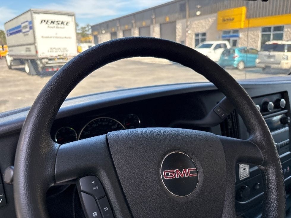 Light Duty Box Truck-Light and Medium Duty Trucks-GMC-2021-Savana G33903-Ladson-SC-50,603\n\t\tmiles-$ 37,250 - Image 16