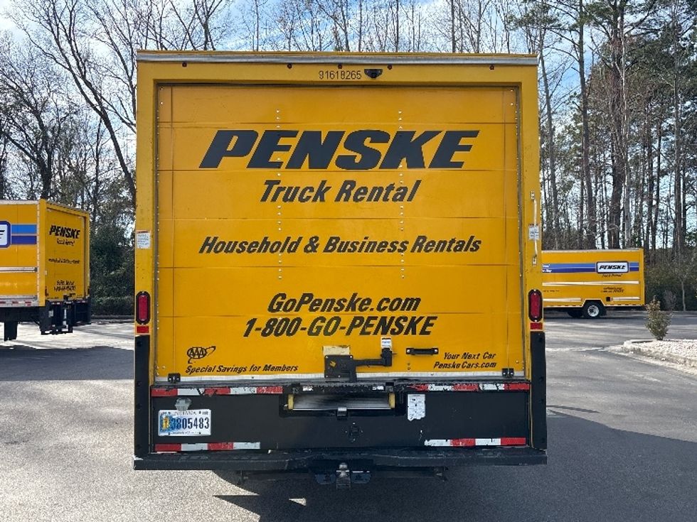 Light Duty Box Truck-Light and Medium Duty Trucks-GMC-2021-Savana G33903-Ladson-SC-89,684\n\t\tmiles-$ 29,500 - Image 7