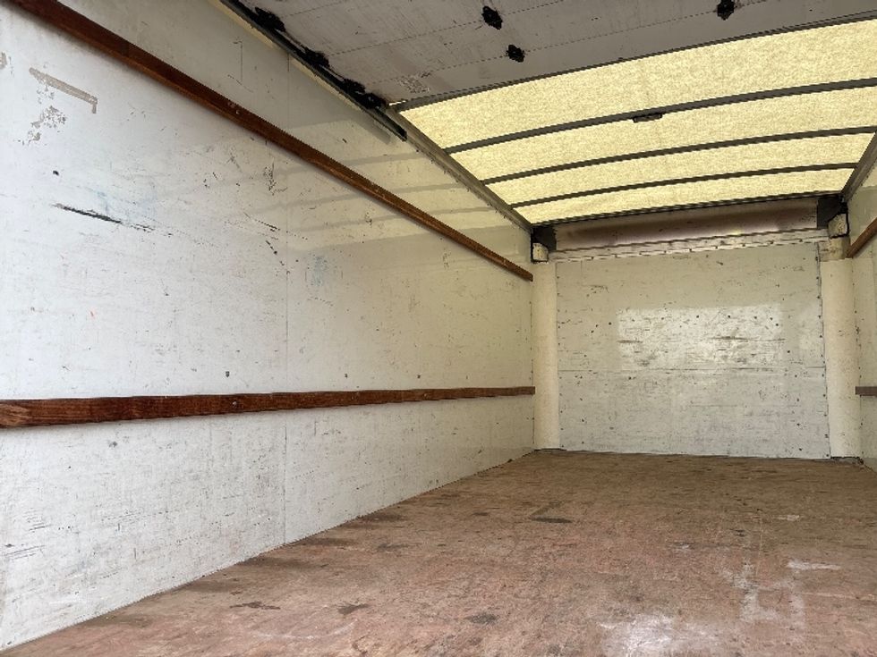 Light Duty Box Truck-Light and Medium Duty Trucks-GMC-2021-Savana G33903-Ladson-SC-92,137\n\t\tmiles-$ 29,000 - Image 10