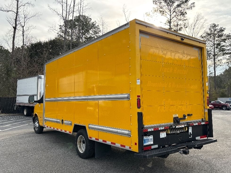 Light Duty Box Truck-Light and Medium Duty Trucks-GMC-2021-Savana G33903-Ladson-SC-92,137\n\t\tmiles-$ 29,000 - Image 6