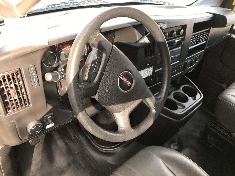 Light Duty Box Truck-Light and Medium Duty Trucks-GMC-2021-Savana G33903-Ladson-SC-93,723\n\t\tmiles-$ 32,000 - Image 17