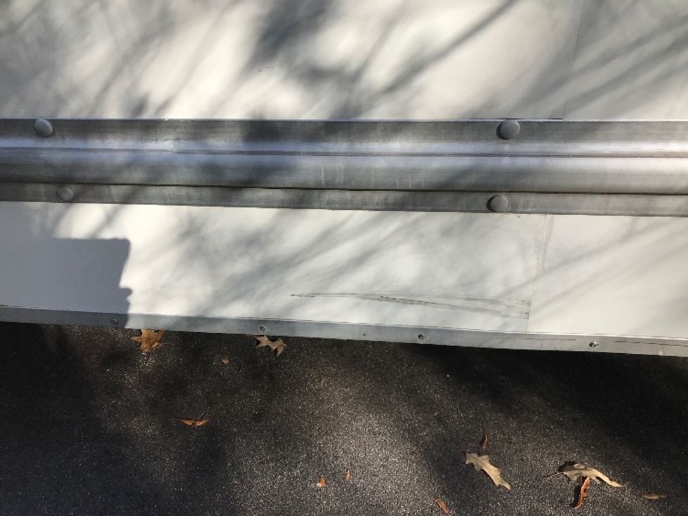 Light Duty Box Truck-Light and Medium Duty Trucks-GMC-2021-Savana G33903-Ladson-SC-93,723\n\t\tmiles-$ 32,000 - Image 25