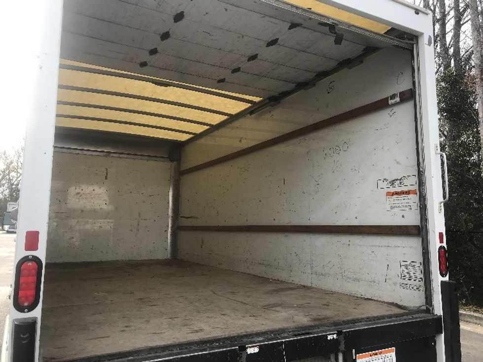 Light Duty Box Truck-Light and Medium Duty Trucks-GMC-2021-Savana G33903-Ladson-SC-99,185\n\t\tmiles-$ 31,500 - Image 11