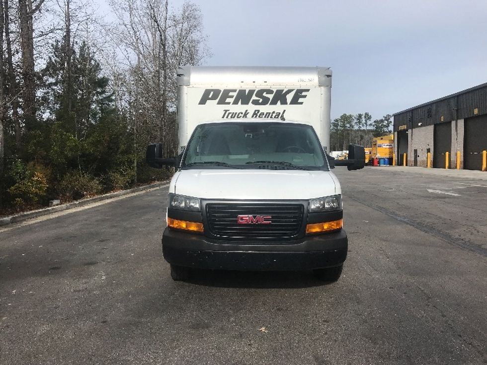 Light Duty Box Truck-Light and Medium Duty Trucks-GMC-2021-Savana G33903-Ladson-SC-99,185\n\t\tmiles-$ 31,500 - Image 2