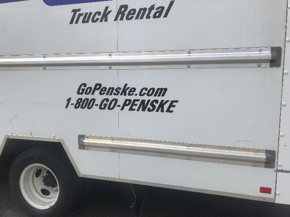 Light Duty Box Truck-Light and Medium Duty Trucks-GMC-2021-Savana G33903-Ladson-SC-99,185\n\t\tmiles-$ 31,500 - Image 25