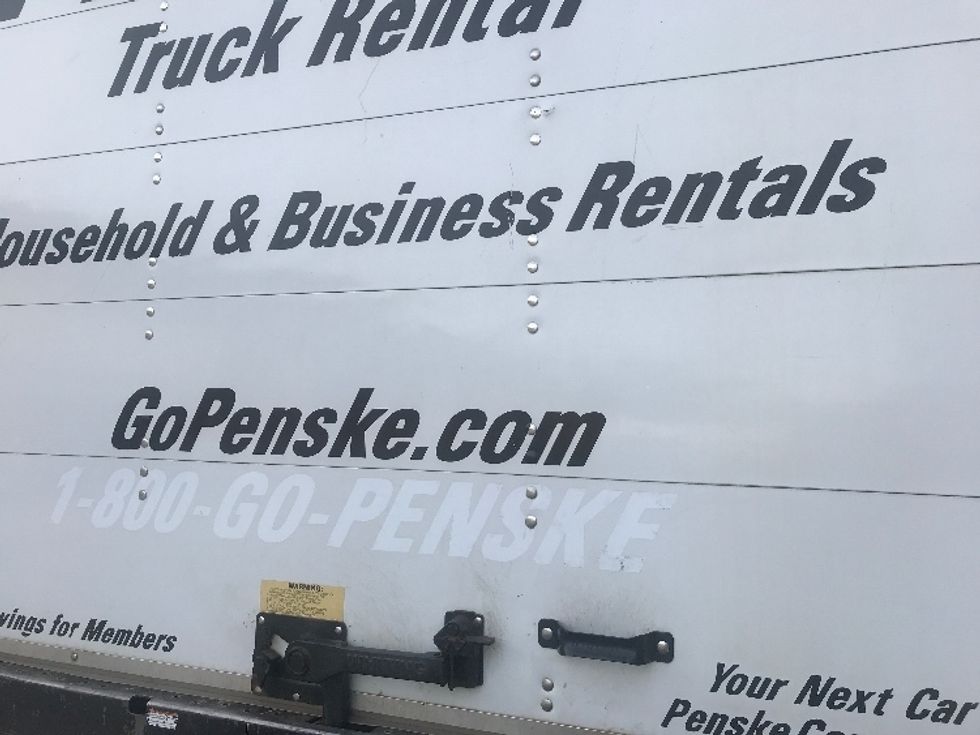 Light Duty Box Truck-Light and Medium Duty Trucks-GMC-2021-Savana G33903-Ladson-SC-99,185\n\t\tmiles-$ 31,500 - Image 26