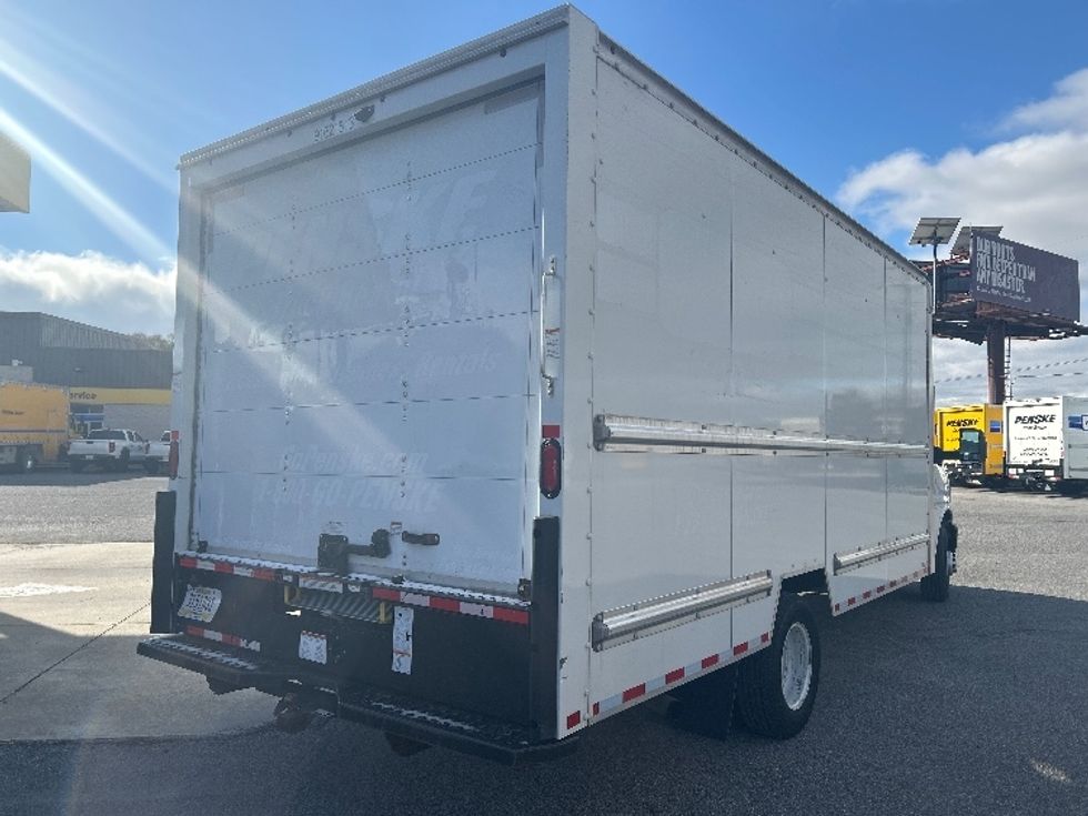 Light Duty Box Truck-Light and Medium Duty Trucks-GMC-2021-Savana G33903-Lafayette-LA-115,586\n\t\tmiles-$ 27,500 - Image 11