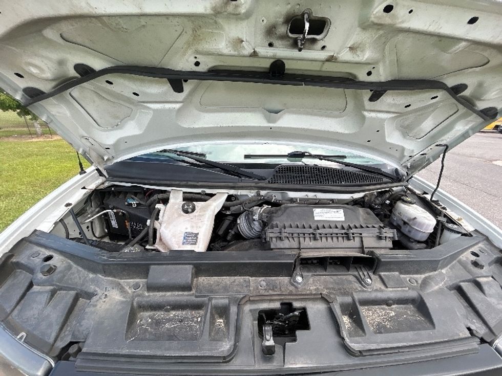 Light Duty Box Truck-Light and Medium Duty Trucks-GMC-2021-Savana G33903-Lafayette-LA-79,032\n\t\tmiles-$ 31,750 - Image 23