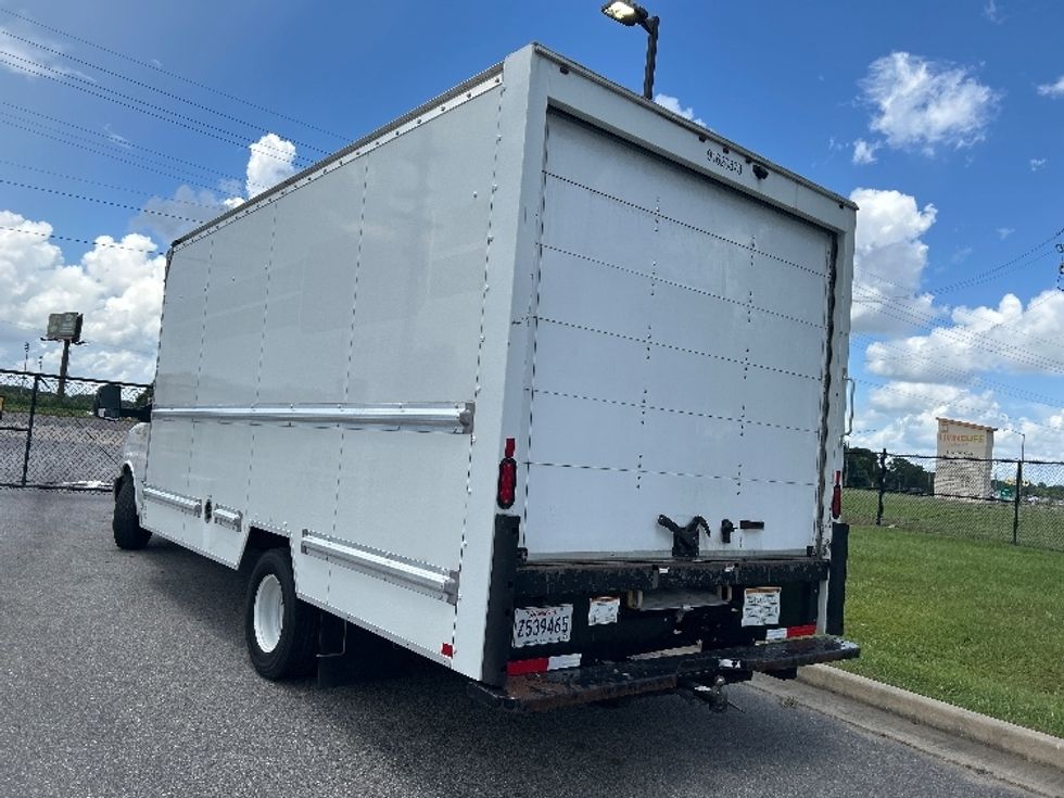 Light Duty Box Truck-Light and Medium Duty Trucks-GMC-2021-Savana G33903-Lafayette-LA-79,032\n\t\tmiles-$ 31,750 - Image 6