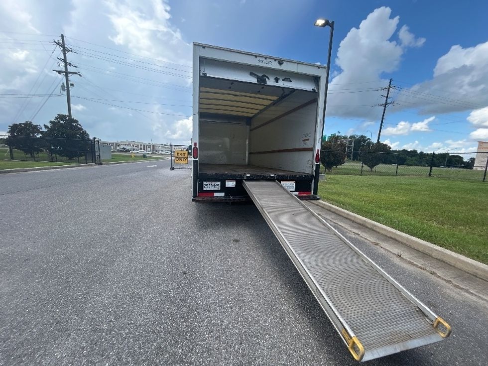 Light Duty Box Truck-Light and Medium Duty Trucks-GMC-2021-Savana G33903-Lafayette-LA-79,032\n\t\tmiles-$ 31,750 - Image 9