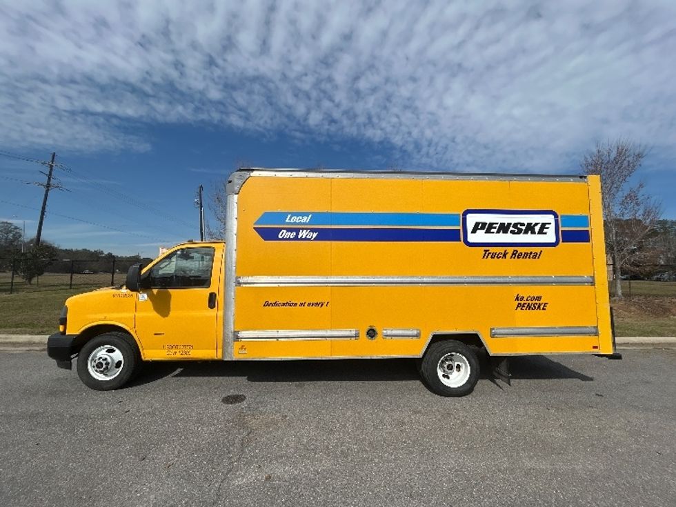 Light Duty Box Truck-Light and Medium Duty Trucks-GMC-2021-Savana G33903-Lafayette-LA-80,839\n\t\tmiles-$ 28,750 - Image 4