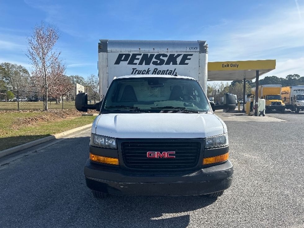 Light Duty Box Truck-Light and Medium Duty Trucks-GMC-2021-Savana G33903-Lafayette-LA-85,946\n\t\tmiles-$ 31,000 - Image 2