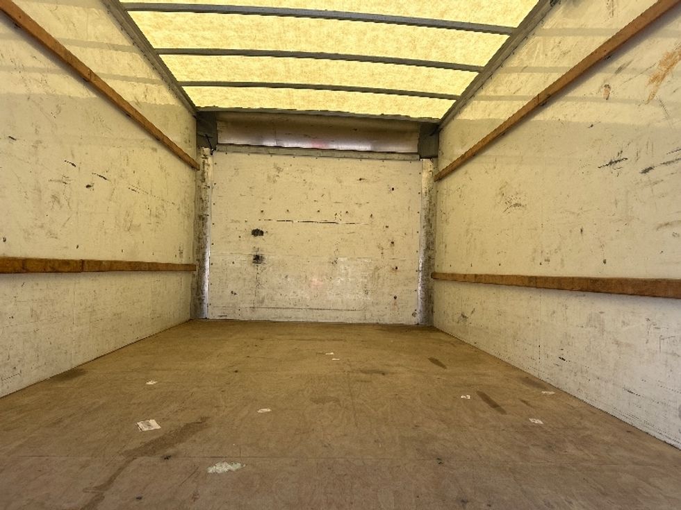 Light Duty Box Truck-Light and Medium Duty Trucks-GMC-2021-Savana G33903-Lafayette-LA-86,891\n\t\tmiles-$ 31,250 - Image 10