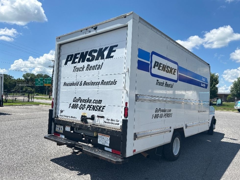 Light Duty Box Truck-Light and Medium Duty Trucks-GMC-2021-Savana G33903-Lafayette-LA-86,891\n\t\tmiles-$ 31,250 - Image 11