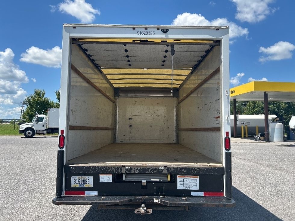 Light Duty Box Truck-Light and Medium Duty Trucks-GMC-2021-Savana G33903-Lafayette-LA-86,891\n\t\tmiles-$ 31,250 - Image 7